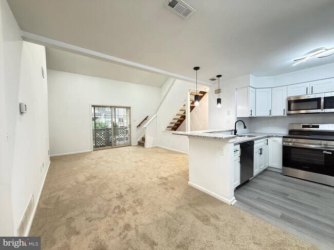 Foto del edificio - 1512 Foxmeadow Cir