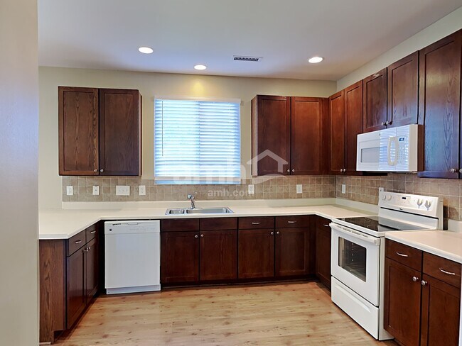 Building Photo - 148 Bellfare Drive