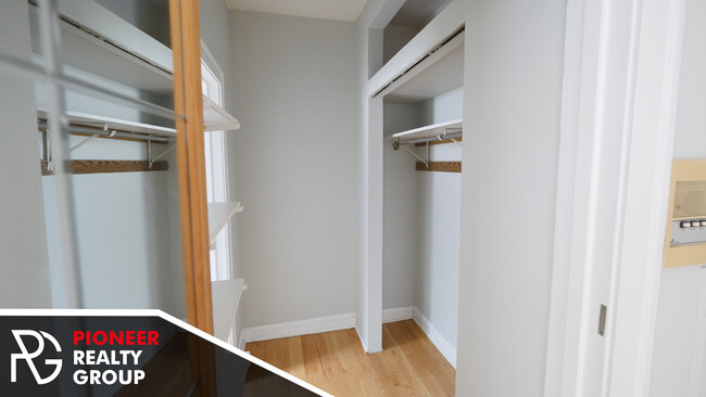 Foto del edificio - 2825 N Burling St