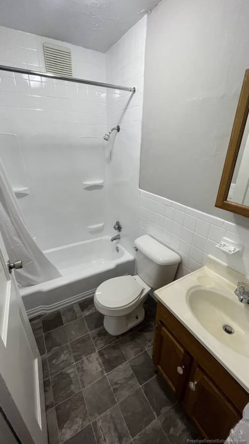 Foto del edificio - 81 S Huntington Ave