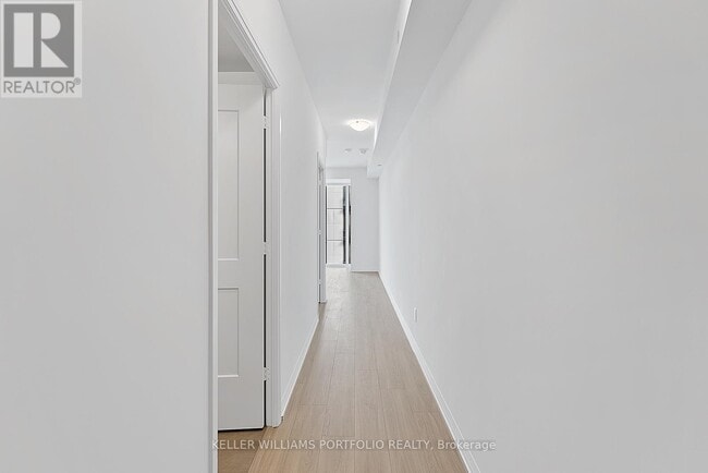 Building Photo - 28 Widmer St