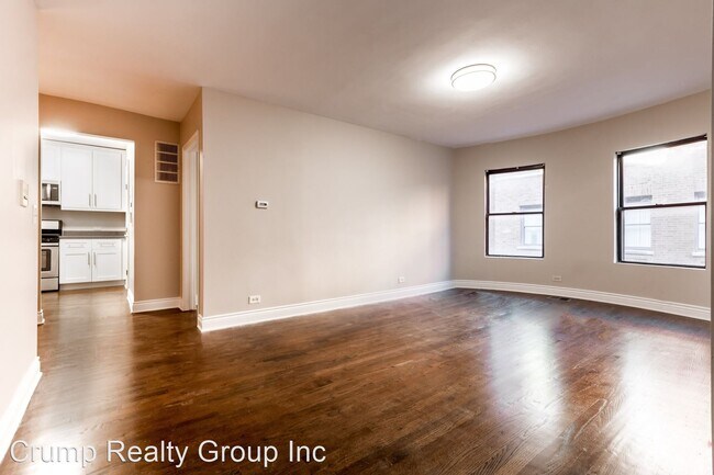 Foto del edificio - 2 br, 1 bath House - 4529.5 S Drexel Blvd 2W
