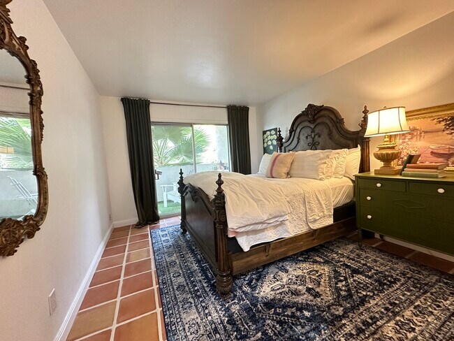 Foto del edificio - 960 Larrabee St