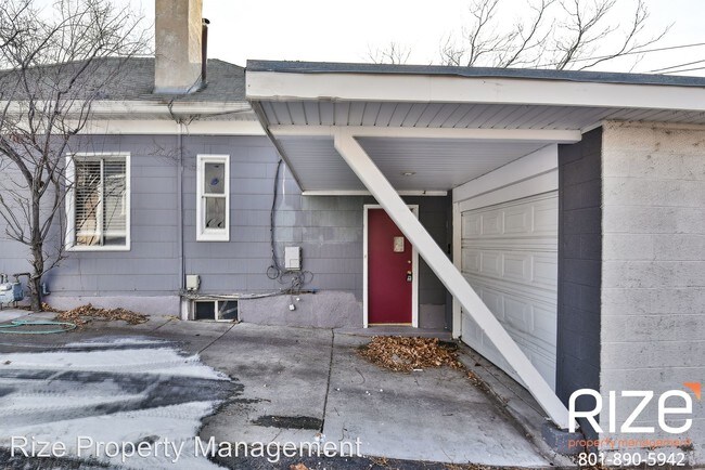 Building Photo - 562 S 1000 E