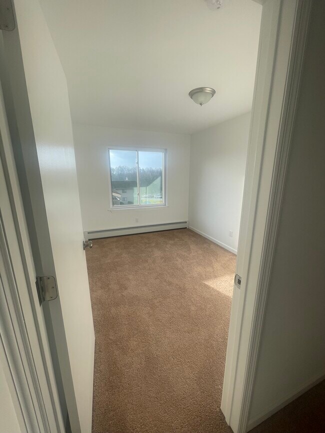 Foto del edificio - 356 Concord Ln