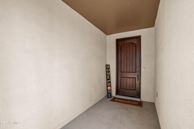 Foto del edificio - 14709 Tierra Garcia Dr
