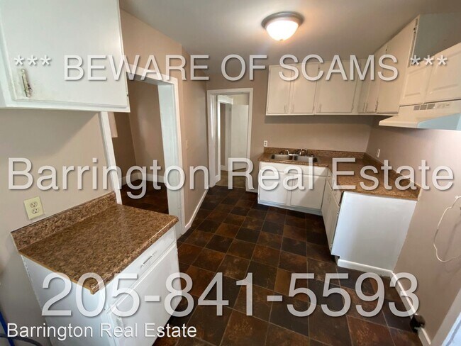 Building Photo - 3 br, 1 bath House - 1711 Center Street South