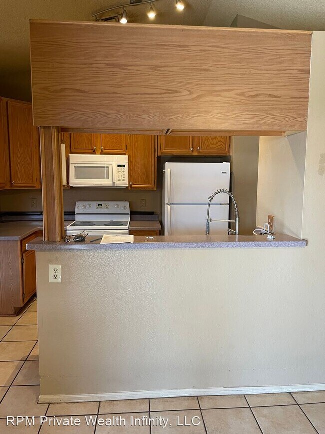 Building Photo - 3 br, 2 bath House - 7602 W. Hazelwood Street