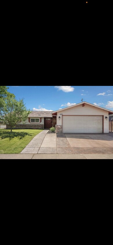 Foto principal - 400 Sunset Dr