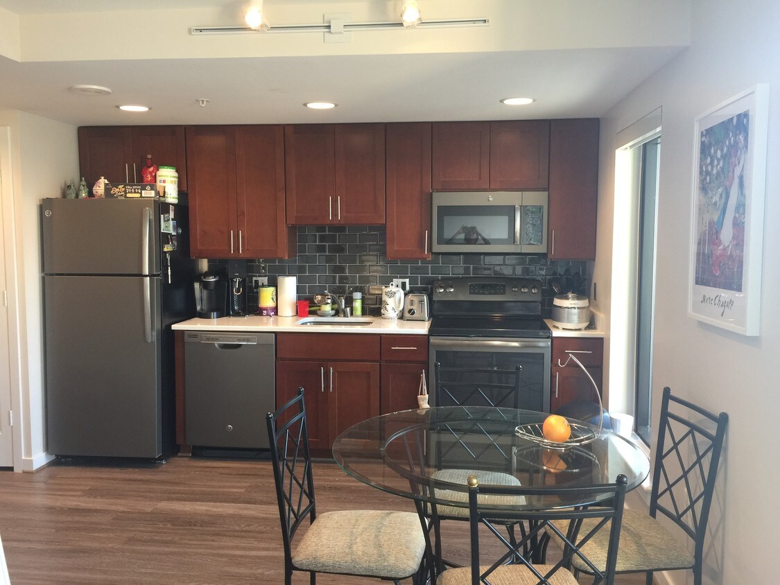 Cocina - 3440 Fairfax Dr