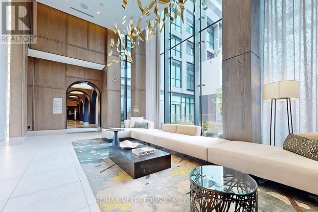 Photo du bâtiment - 20 Inn On The Pk Dr