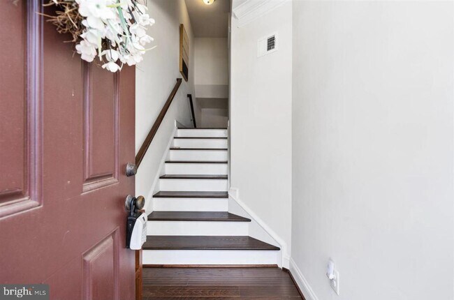 Foto del edificio - 10428 Steeplechase Run Ln
