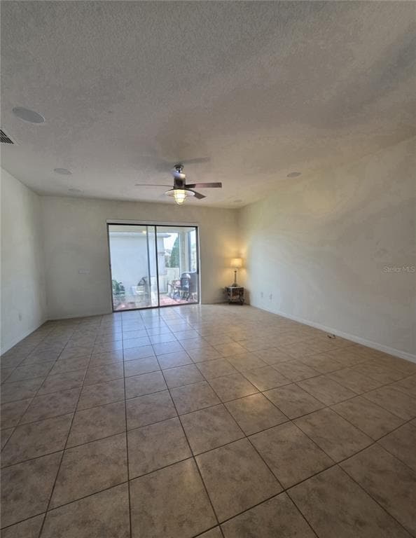 Foto del edificio - 8816 Ashland Ave