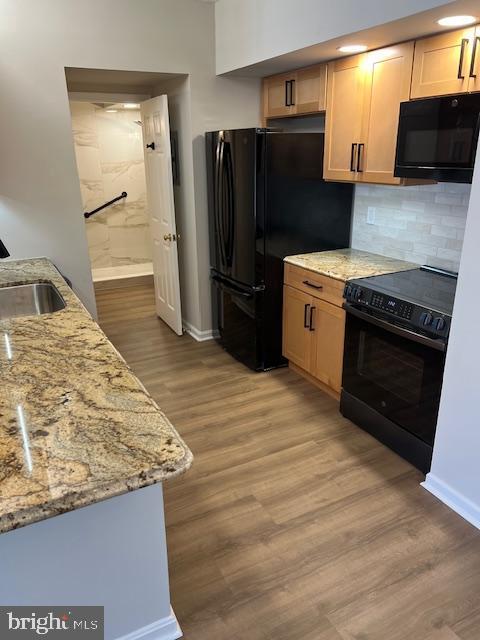 Building Photo - 504 Cherrington Dr