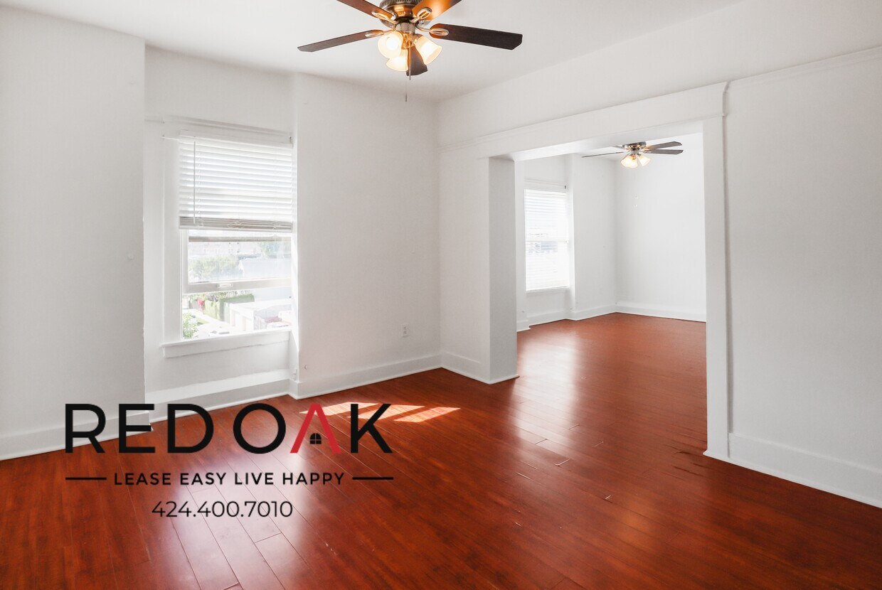 Primary Photo - Stunning Completely Remodeled Studio With ...