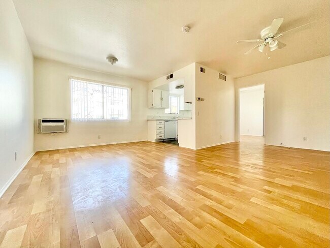 Building Photo - 18526 Calvert St