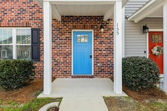 Building Photo - 155 Lincoln Place Cir