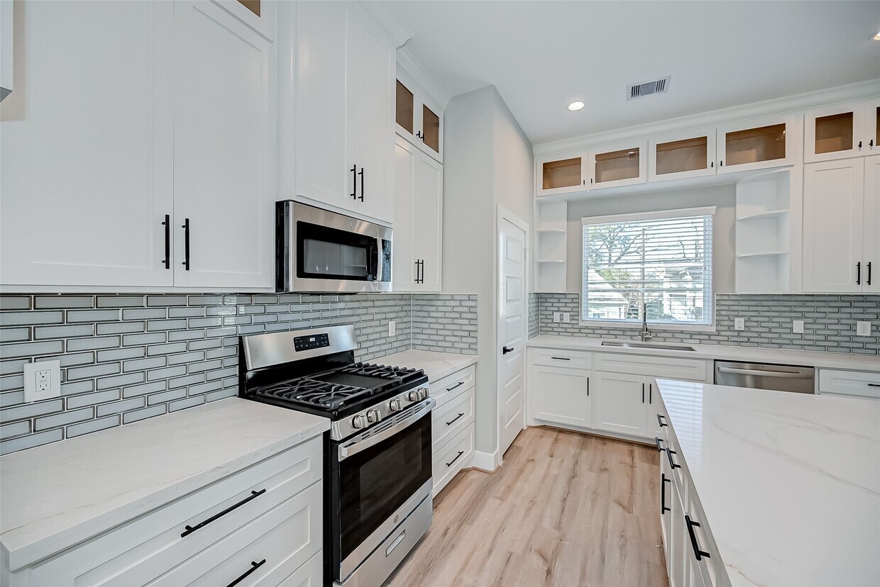 Foto del edificio - 1718 Hardy St