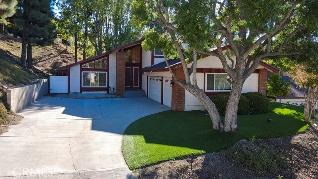 Primary Photo - 23630 Alada Dr