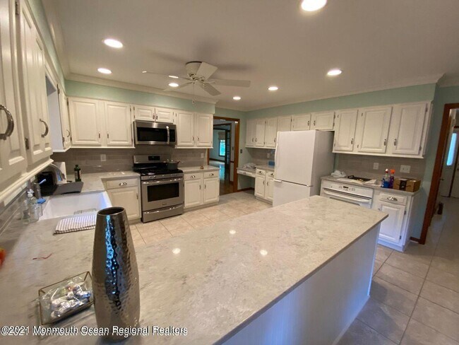 Foto del edificio - 1709 Fanwood St
