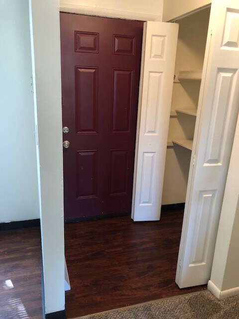 Foto del edificio - 196 Northeast Ave