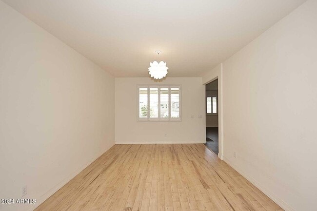 Building Photo - 3841 E Palo Verde St
