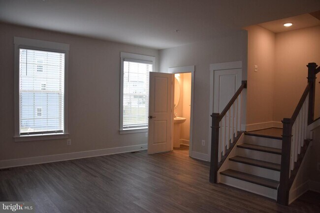 Building Photo - 2915 Osprey Way
