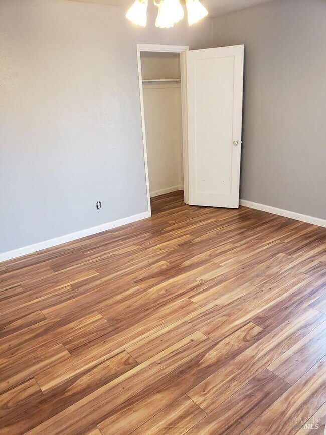 347 West St, Vacaville, CA 95688 Room for Rent in Vacaville, CA