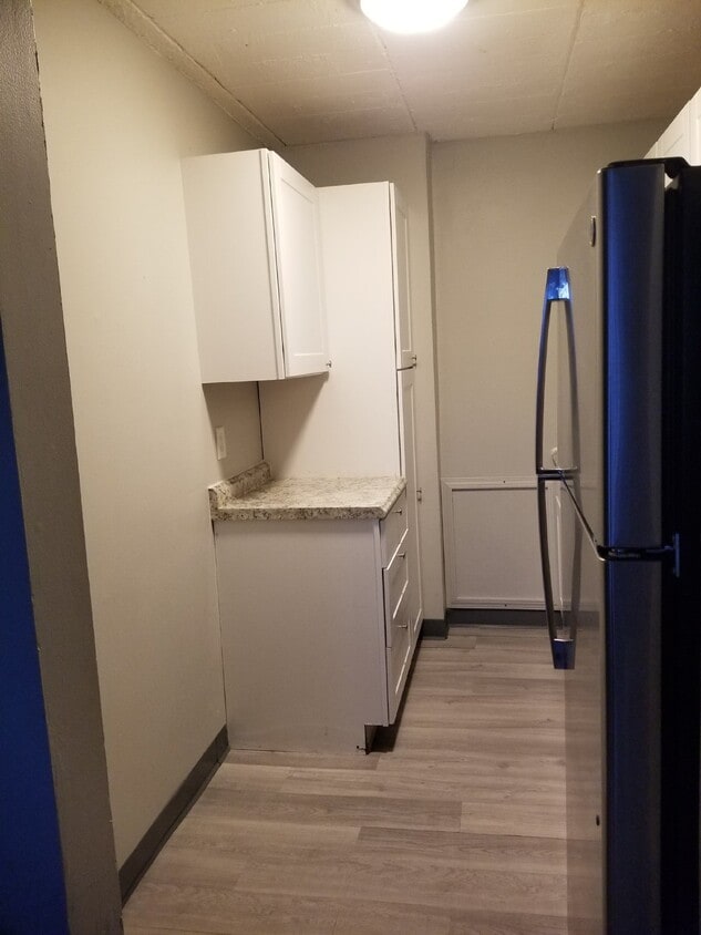 Primary Photo - 2 Bedroom Apartment in Brookline Area - Ut...