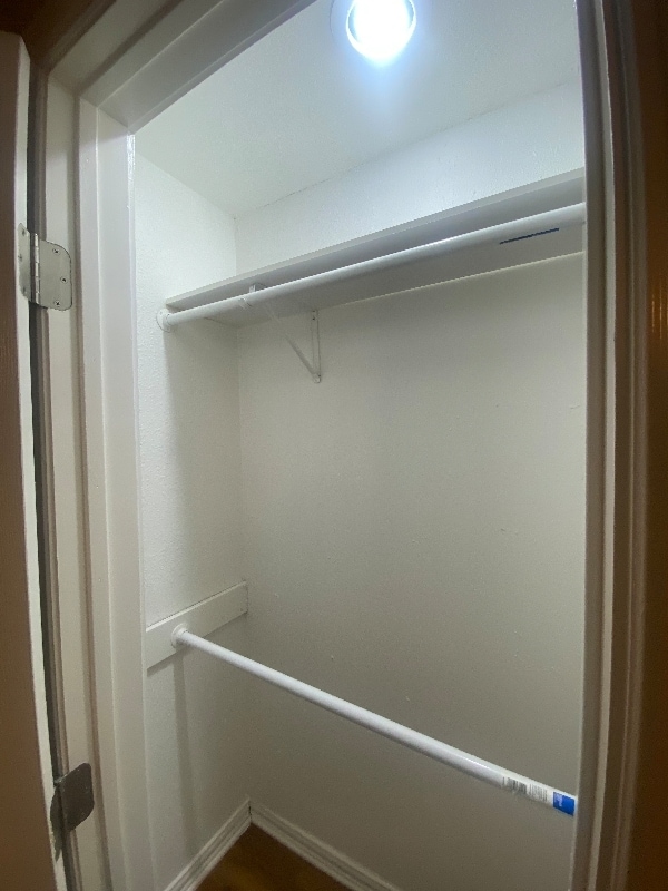 Photo - 1729 Chip-N-Dale Dr House