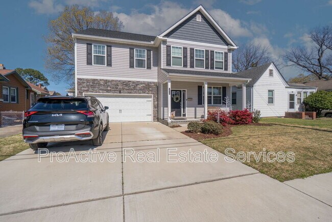 Building Photo - 3630 Buckingham St