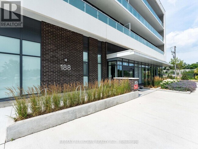 Building Photo - 188 Fairview Mall Dr