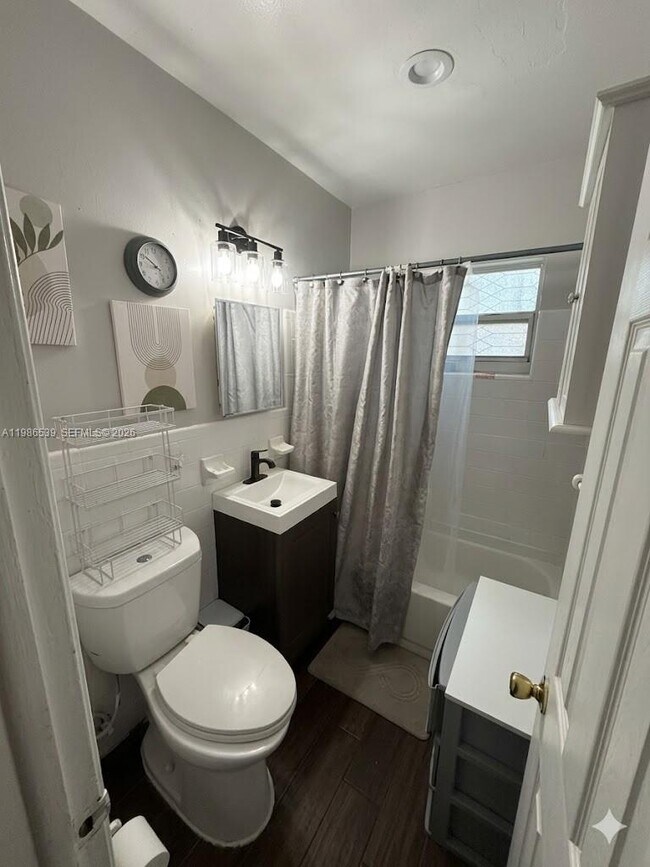 Foto del edificio - 730 NW 4th Ave