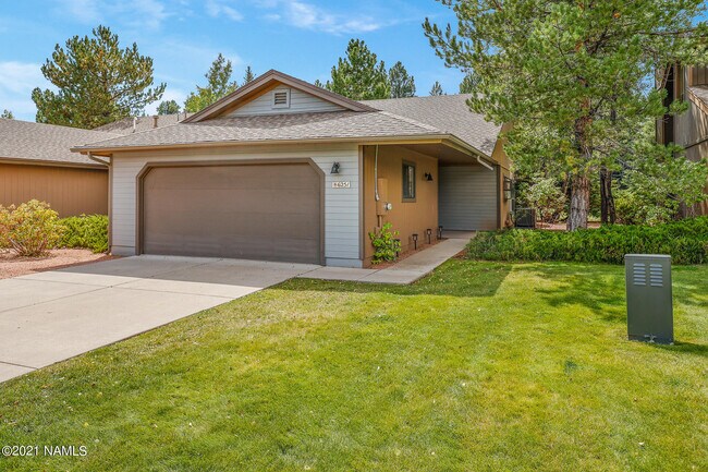 Building Photo - 6251 E Willow Loop