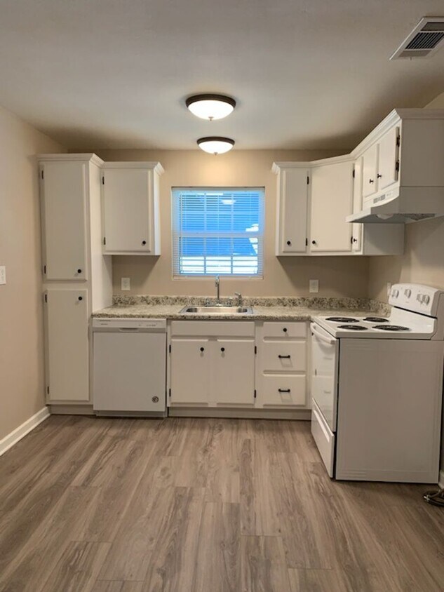 Foto del edificio - 418 Jeanette- House