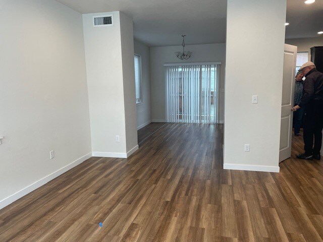 Foto del edificio - 404 Oak St