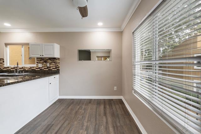 Building Photo - 17129 W Bernardo Dr