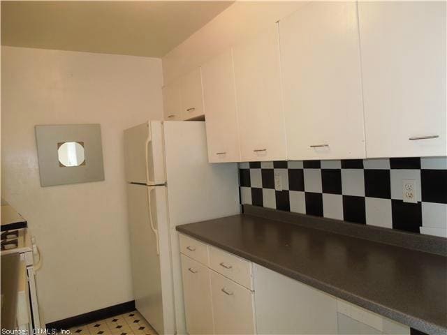 Building Photo - 30 Woodland St