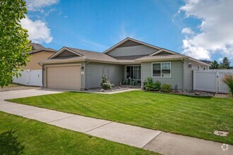 Building Photo - 4758 Tramore Dr