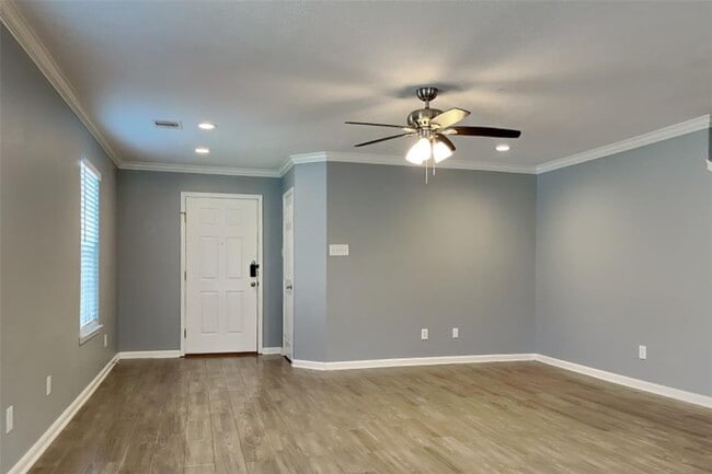 Building Photo - 3011 Tall Tree Ridge Way