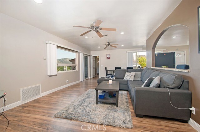Building Photo - 12673 Claire Dr