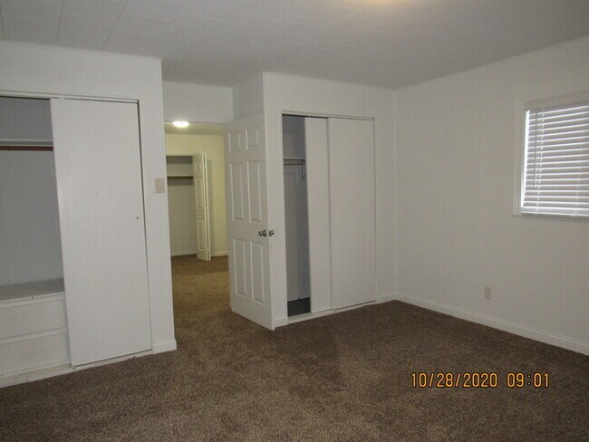 Foto del edificio - 8323 Meadowlark Dr, Indpls, IN 46226