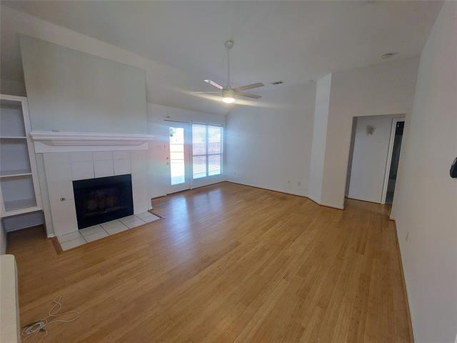 Building Photo - 8161 Hyde Park Dr