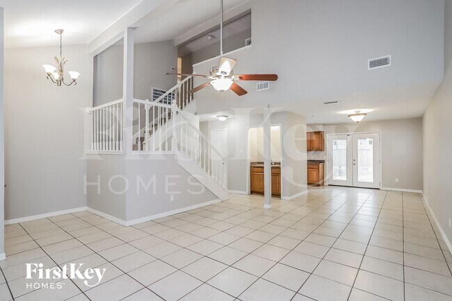 Building Photo - 3127 Village Woods Dr