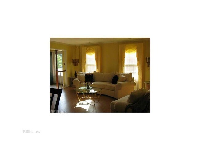 Building Photo - CYPRESS POINT