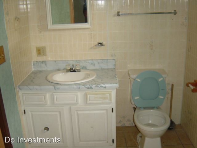 Building Photo - 2 br, 1 bath House - 1911   N.  11TH  STREET