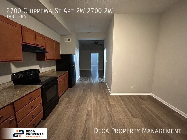 Building Photo - 2700 Chippewa St