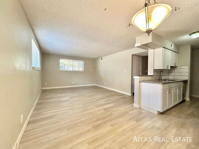 Foto del edificio - 7665 E Quincy Ave