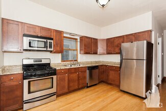 Building Photo - 2108 W Addison St