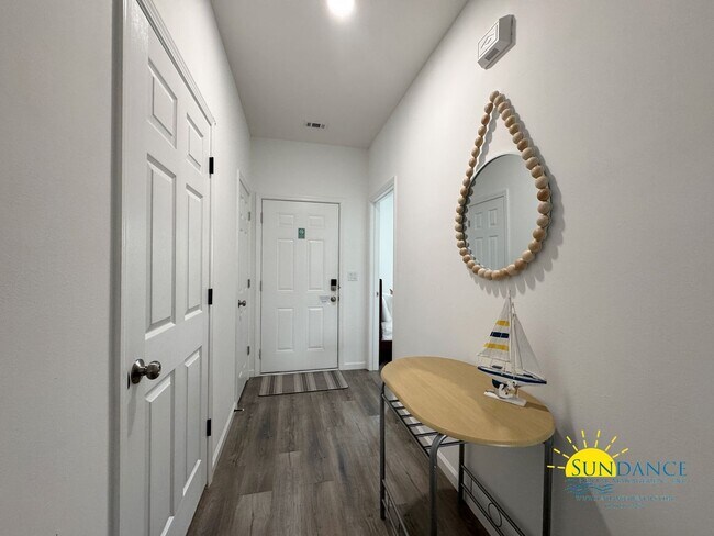 Foto del edificio - Beachside Retreat with Private Gated Access!
